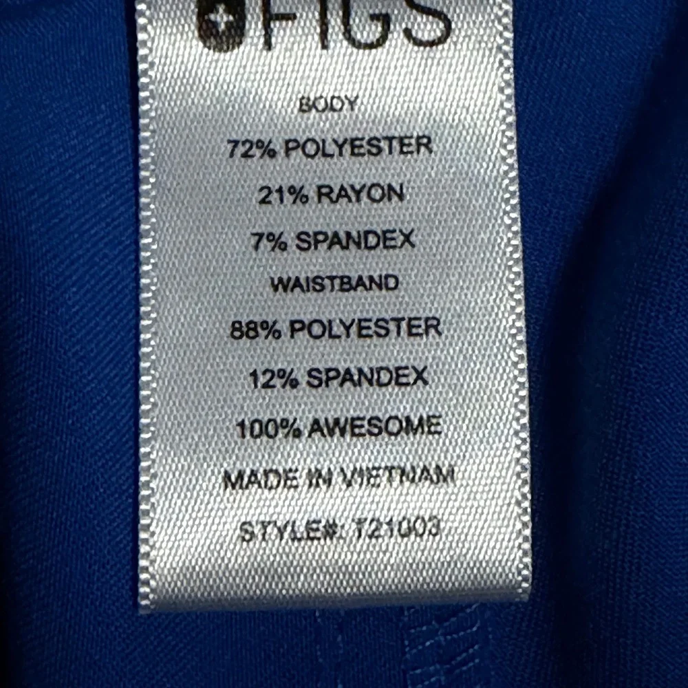 FIGS Scrub Set Royal Blue Casma Top XS Livingston Straight Leg Pants XS